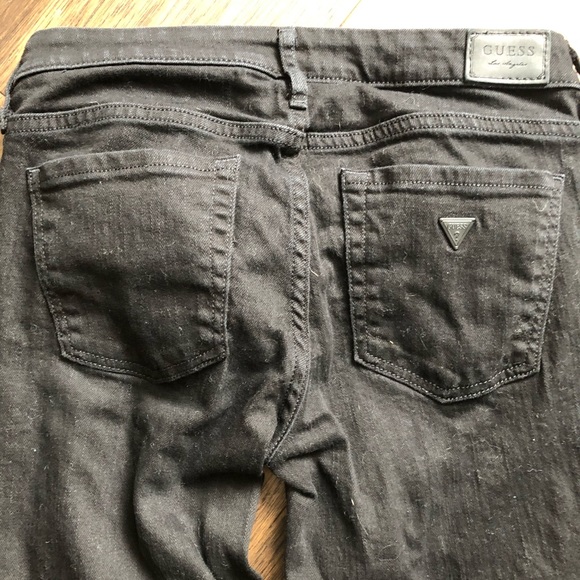 Guess skinny jeans size 28-26 inseam - Picture 3 of 5
